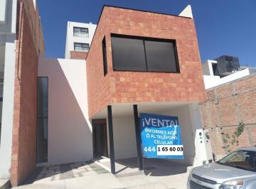 Casa de 4 habitaciones, San Luis Potosí · Casa en Villa Magna