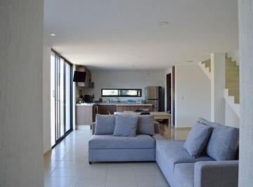 d765f83c13603562d9b236d017ab4b9aa97818f2770e63605e9e42d9542df180 · Casa Duplex - Planta Alta