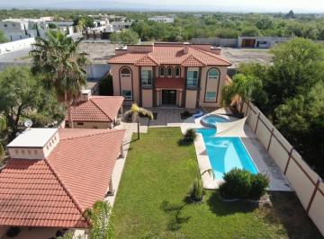 Quinta de 6 habitaciones, General Zuazua · Quinta con Casa Alberca y Palapa en Portal del Norte 3er Oosector