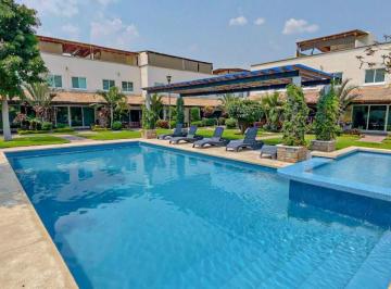 Casa en condominio de 3 habitaciones, Xochitepec · Casa en Condominio Cerca del Tec en Tezoyuca Morelos