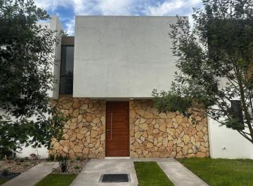 CASA EN VENTA A ESTRENAR EN ZIBATA · Casa en Venta a Estrenar en Zibata