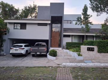 Casa · 535m² · 3 Recámaras · Hermosa Casa en Venta en Cañadas