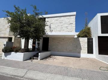 Casa en condominio · 161m² · 3 Recámaras · 2 Estacionamientos · Casa en Venta en Zen House, Santiago de Querétaro, Querétaro - (4)