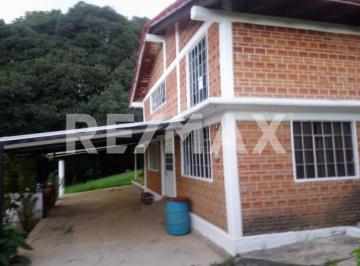 Casa · 230m² · 3 Recámaras · 3 Estacionamientos · Terreno en Venta, Santa Ana Jilotzingo - (4)