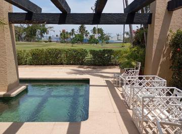 Alberca · Villas Princess II