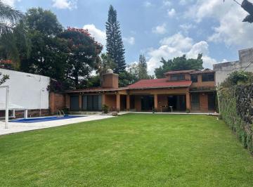 Casa de 3 habitaciones, Cuernavaca · Casa un Piso en Lomas de Atzingo