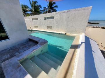 Casa en Venta de 3 habitaciones Pueblo Chelem · Chelem Oceanfront 3/3 Pool $499k