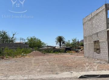 Terreno / Lote · 1200m² · Terreno en Renta