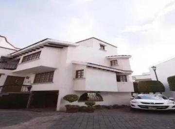 Casa de 4 habitaciones, Coyoacán · Casa - Venta - Canteras de Oxtopulco - Copilco - Coyoacan - Cdmx