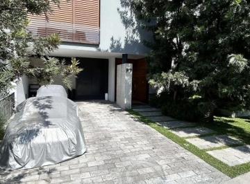 Casa en condominio de 3 habitaciones, Zapopan · Casa en Venta en Coto El Alcazar, Zapopan