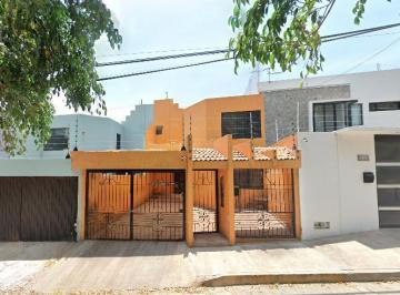 Casa de 4 habitaciones, San Pedro Tlaquepaque · Casa en Remate en Hacienda Tlaquepaque