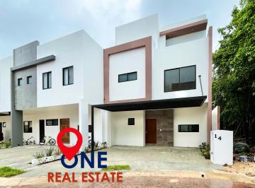Casa de 3 habitaciones, Benito Juárez · Casa en Renta en Residencial Arbolada Cancun