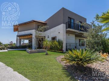 Casa de 4 habitaciones, Querétaro · Venta Casa Campanario, Querétaro, Recámara Planta Baja - Alberca
