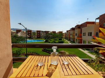 Casa en condominio · 110m² · 3 Recámaras · 1 Estacionamiento · Casa en Condominio en Venta en Emiliano Zapata con Alberca