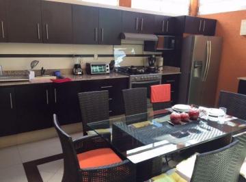 COCINA EQUIPADA · Venta de Casa con Uso de Suelo Tlalnepantla