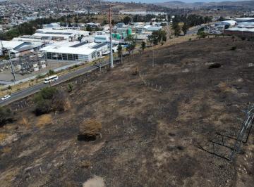 Terreno / Lote , Morelia · 2.4 Hectáreas en El Puente Salida a Charo, Tiene 2 Frentes Sobre Carretera
