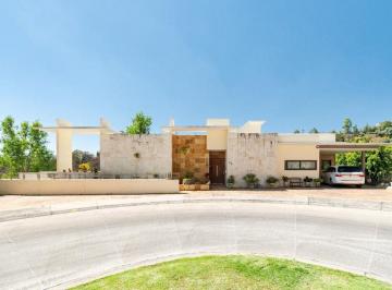 Casa en condominio , Huixquilucan · ¡Vive en El Paraíso de Bosque Real!