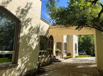 Casa de 3 habitaciones, Monterrey · Casa de Venta en Carretera Nacional, Monterrey Nuevo León.