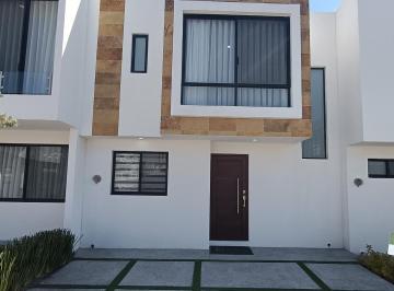 Casa de 3 habitaciones, Querétaro · Casa en Venta en Queretaro, Qro (San Isidro Juriquilla)