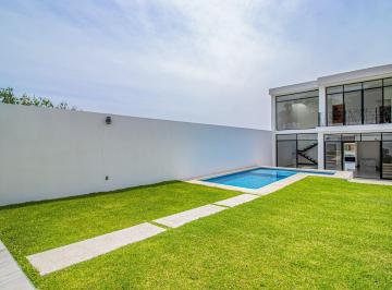 Casa de 3 habitaciones, Temixco · Casa con Jardín y Alberca Propia en Fracc. Brisas (Sur de Cuernavaca)