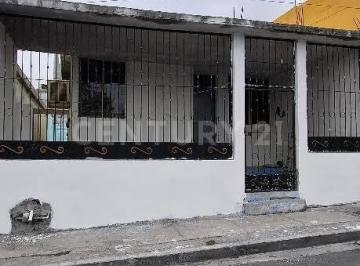 Casa · 106m² · 4 Recámaras · Casa en Venta en Col. Valle de Infonavit 4 Sector en Monterrey