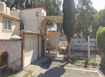 Casa · 162m² · 4 Recámaras · 2 Estacionamientos · Casa en Venta en Atlanta Cuautitlán Izcalli, Estado de México