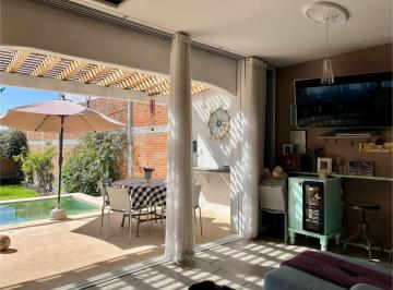 Casa de 2 habitaciones, Cuernavaca · Casa Sola en Privada Zona Norte (Junto Al Hipico Delimoneros)