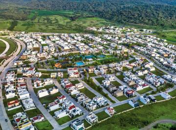 Terreno / Lote , Zapopan · Fracc Los Robles, Prol. Av Mariano Otero, Bosque de La Primavera