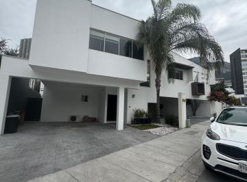 Casa de 3 habitaciones, Santa Catarina · Venta Privada Las Montañas