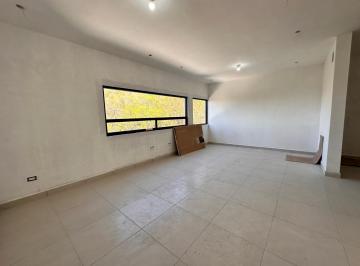 Casa · 330m² · 3 Recámaras · 2 Estacionamientos · Casa en Venta en Prados de La Silla, Monterrey Nl