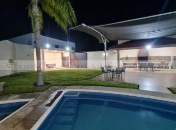 Rancho · 292m² · 10 Estacionamientos · Rancho en Venta en Portal del Norte