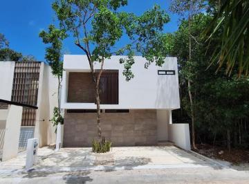 Casa · 180m² · 3 Recámaras · Casa en Venta en Mayacoba