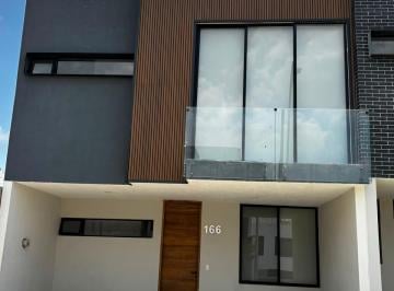 Casa de 3 habitaciones, Zapopan · Casa en Renta Coto Carrara, en Capital Norte