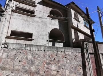 Casa · 365m² · 3 Recámaras · Casa en Santiago Tlaxomulco Centro