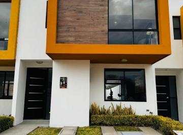 Casa · 107m² · 3 Recámaras · 1 Estacionamiento · Casa Fracc Piamonte Hábita