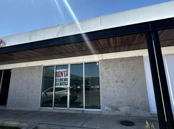 Local comercial · 54m² · 3 Estacionamientos · Local en Renta Plaza El Real II