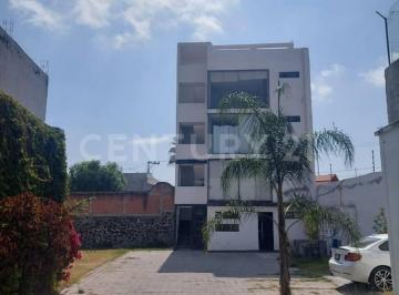 Terreno / Lote · 300m² · 6 Recámaras · 10 Estacionamientos · En Venta Terreno con Edificio en Puebla, San Andrés Cholula.