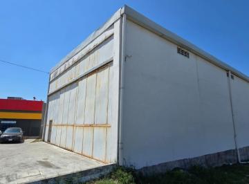 Local comercial · 1150m² · Bodega en Enrique Cárdenas Gonzalez