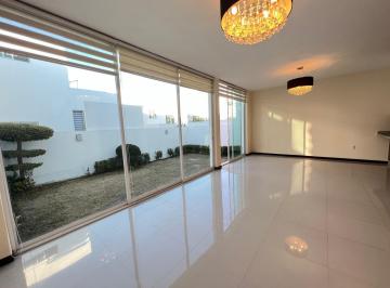 Casa de 3 habitaciones, Zapopan · Casa en Renta en Villa Verona Zapopan Jalisco