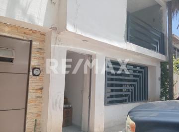 Casa · 180m² · 3 Recámaras · Casa en Venta Valle del Guadiana a Una Cuadra de Blvd. Dolores del Rio - (4)