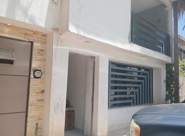 Casa · 180m² · 3 Recámaras · Casa en Venta Valle del Guadiana a Una Cuadra de Blvd. Dolores del Rio - (4)