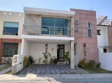 Casa de 4 habitaciones, Pachuca · Renta y Venta Casa Residencial 4 Rec Los Cedros Pachuca