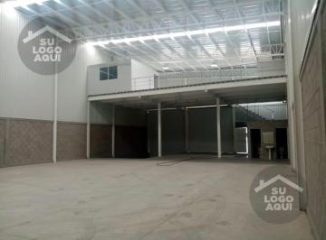 Nave industrial · 550m² · 4 Estacionamientos · Nave Industrial en Renta en Viñedos San Marcos