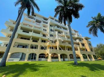 Departamento · 144m² · 2 Recámaras · 1 Estacionamiento · Departamento en Fraccionamiento Playa Diamante en Venta