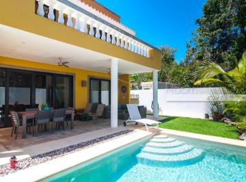 Casa de 4 habitaciones, Solidaridad · House in Playa del Carmen