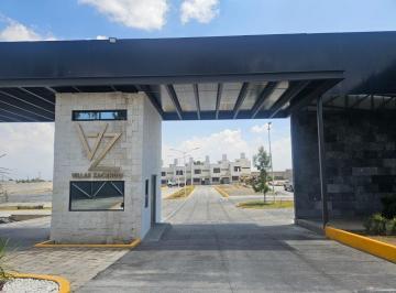 Casa en condominio · 270m² · 3 Recámaras · 2 Estacionamientos · Venta, Villas Zacango, Calimaya