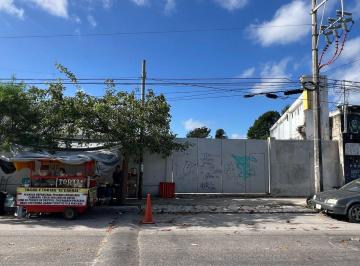 Terreno / Lote , Solidaridad · Terreno en Venta 753 m² Uso Suelo Mixto Frente Av Juarez Playa del Carmen