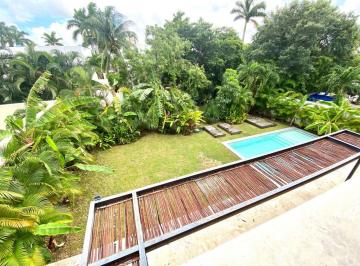 Casa · 493m² · 4 Recámaras · 3 Estacionamientos · Venta Casa 4 Recamaras Cancun