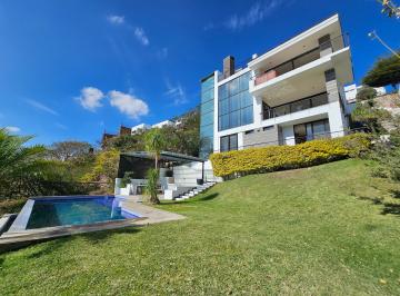 Casa de 4 habitaciones, Zapopan · Las Cañadas Casa en Venta con Alberca y Espectacular Vista