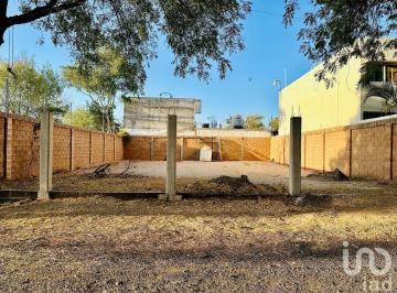 Terreno / Lote · 300m² · Venta de Terreno en Fracc. Enrique Felix Castro 300 m² Bardeado Block Arquitectonico
